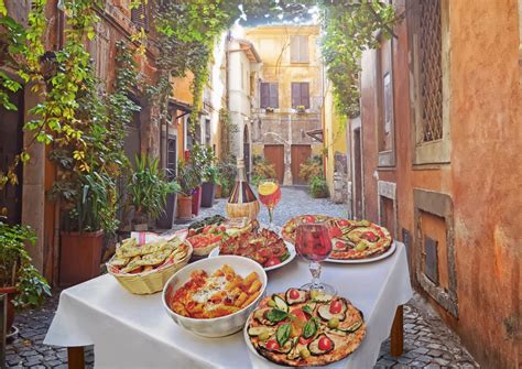 ITALIAN CUCINA .